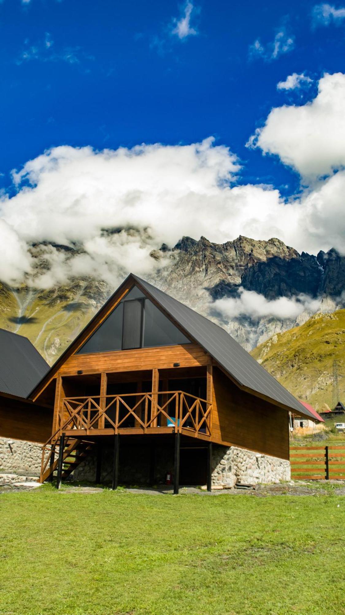 Cliffside Cottage Kazbegi Zewnętrze zdjęcie